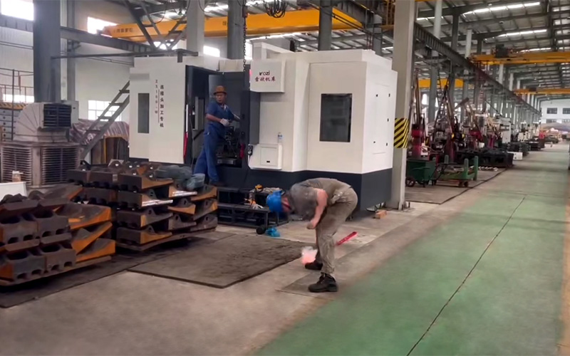 Customized connector processing machine for client orders